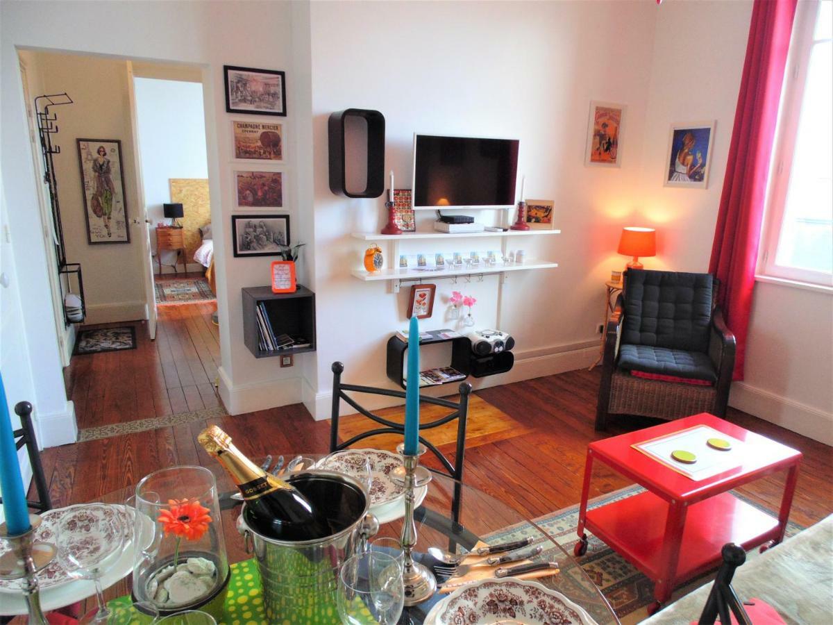 La Mignonette Apartment เอแปร์เน ภายนอก รูปภาพ